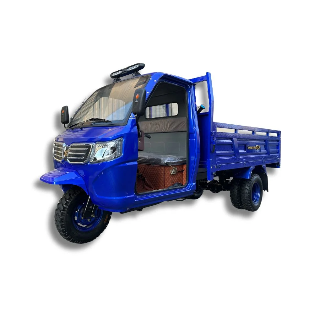 Carguero refrigerado por agua y ventilador de la marca Yansumi con motor de 4 tiempos color azul